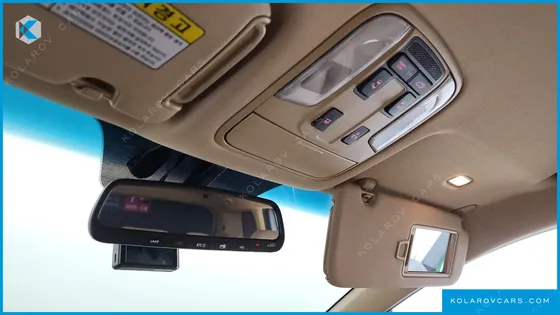 KIA CARNIVAL 9-SEATER NOBLESSE SPECIAL