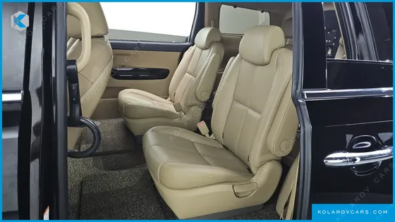 KIA CARNIVAL 9-SEATER NOBLESSE SPECIAL