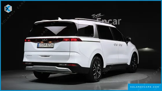 KIA CARNIVAL DIESEL 9-SEATER PRESTIGE