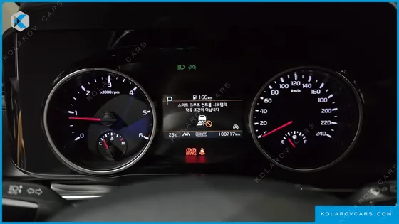 KIA CARNIVAL DIESEL 9-SEATER PRESTIGE