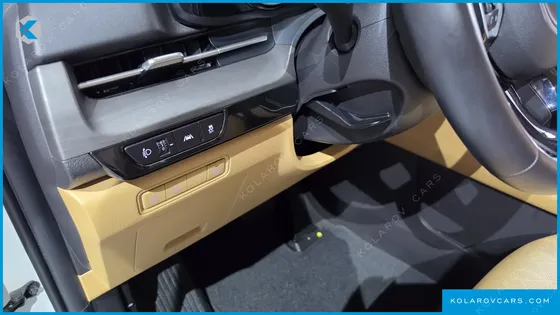KIA CARNIVAL DIESEL 9-SEATER PRESTIGE