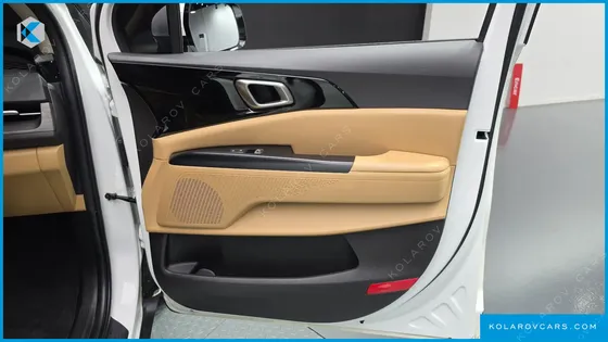 KIA CARNIVAL DIESEL 9-SEATER PRESTIGE