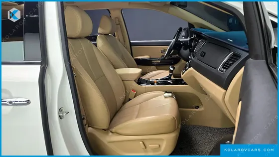 KIA CARNIVAL 9-SEATER NOBLESSE SPECIAL