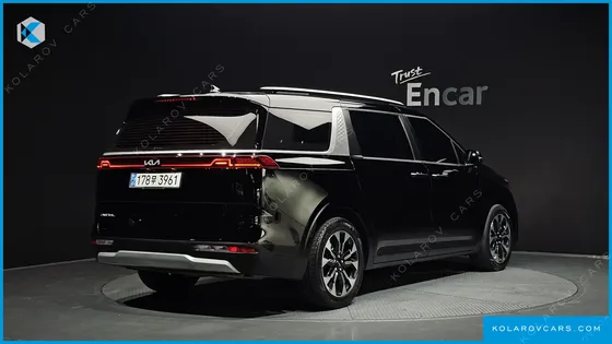 KIA CARNIVAL DIESEL 9-SEATER PRESTIGE