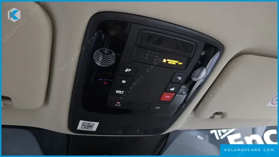 KIA CARNIVAL DIESEL 9-SEATER PRESTIGE