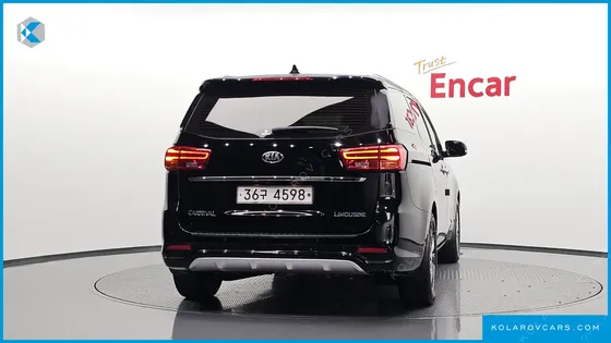 KIA CARNIVAL 7-SEATER LIMOUSINE