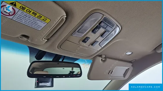 KIA CARNIVAL 7-SEATER LIMOUSINE