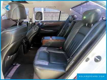 HYUNDAI GENESIS BH 380 ROYAL