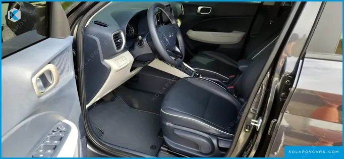 HYUNDAI VENUE 1.6 FLUX