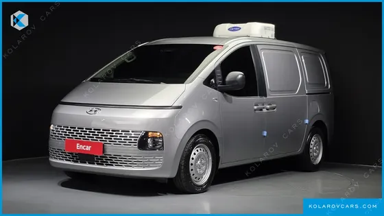 HYUNDAI STARIA CARGO 3-SEATER