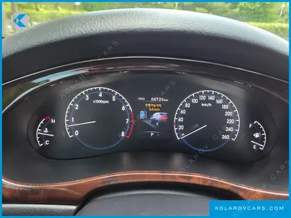 HYUNDAI GENESIS BH 330 GRAND
