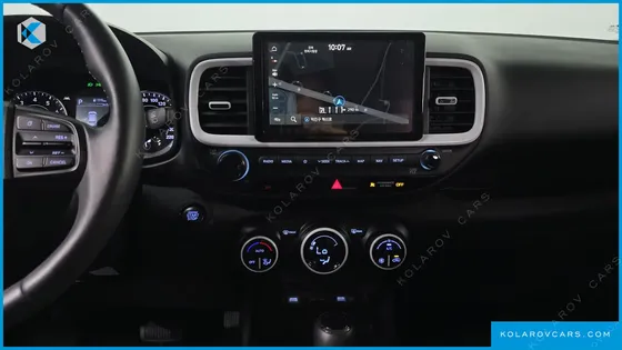 HYUNDAI VENUE 1.6 FLUX