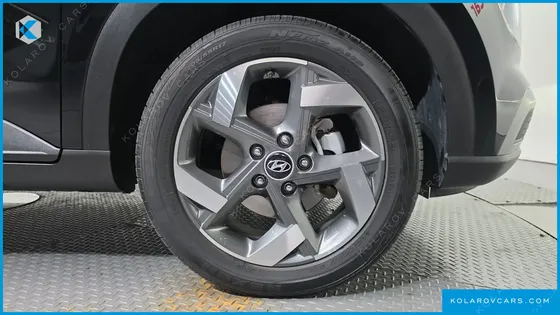 HYUNDAI VENUE 1.6 FLUX