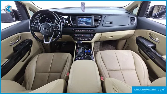 KIA CARNIVAL 9-SEATER HI-LIMOUSINE