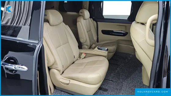 KIA CARNIVAL 9-SEATER HI-LIMOUSINE
