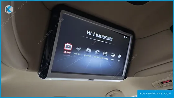 KIA CARNIVAL 9-SEATER HI-LIMOUSINE