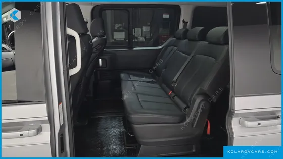 HYUNDAI STARIA TOURER 9-SEATER