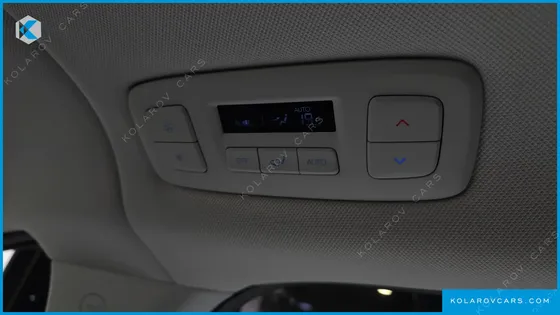 HYUNDAI STARIA TOURER 9-SEATER