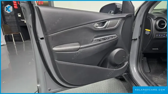 HYUNDAI KONA PREMIUM