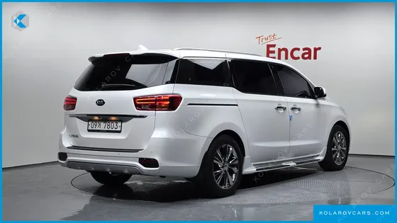 KIA CARNIVAL 9-SEATER NOBLESSE SPECIAL
