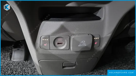 KIA CARNIVAL 9-SEATER NOBLESSE SPECIAL