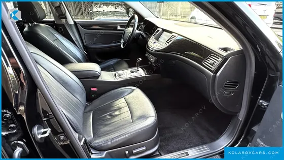 HYUNDAI GENESIS BH330 PREMIUM