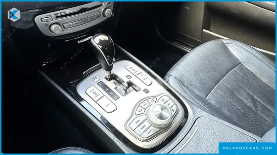 HYUNDAI GENESIS BH330 PREMIUM