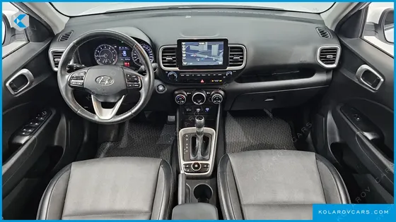 HYUNDAI VENUE 1.6 MODERN