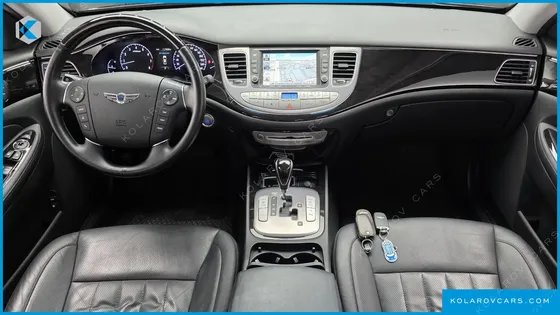 HYUNDAI GENESIS BH 330 LUXURY