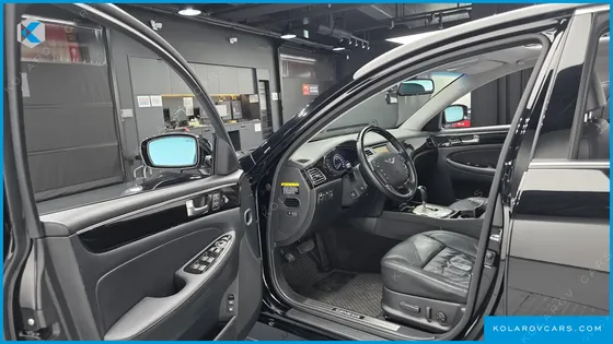 HYUNDAI GENESIS BH 330 LUXURY
