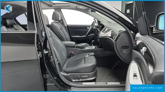 HYUNDAI GENESIS BH 330 LUXURY