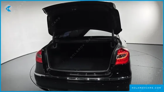 HYUNDAI GENESIS BH 330 LUXURY
