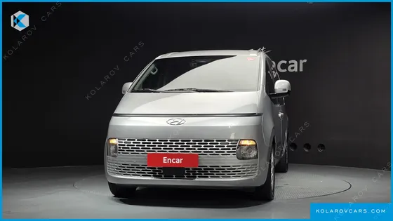 HYUNDAI STARIA CARGO 5-SEATER