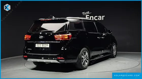 KIA CARNIVAL 9-SEATER NOBLESSE SPECIAL