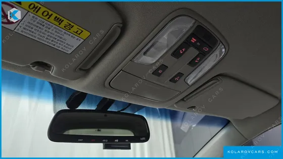 KIA CARNIVAL 9-SEATER NOBLESSE SPECIAL