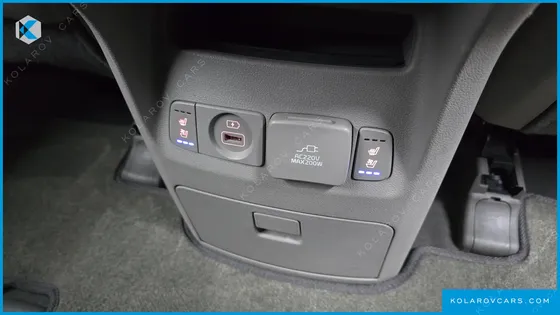 KIA CARNIVAL 9-SEATER NOBLESSE SPECIAL