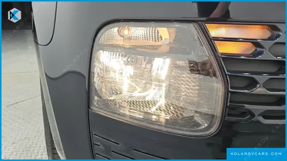 HYUNDAI STARIA CARGO 5-SEATER