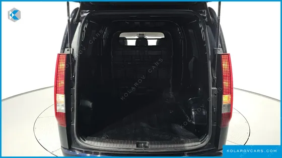 HYUNDAI STARIA CARGO 5-SEATER