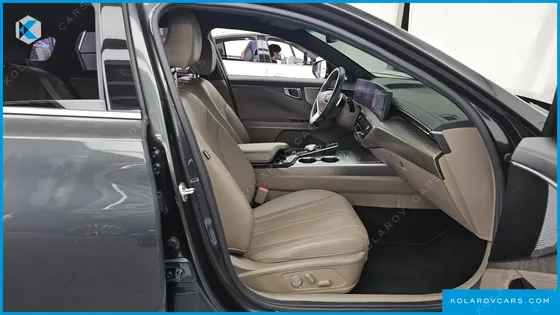 KIA K8 2.5 GASOLINE 2WD