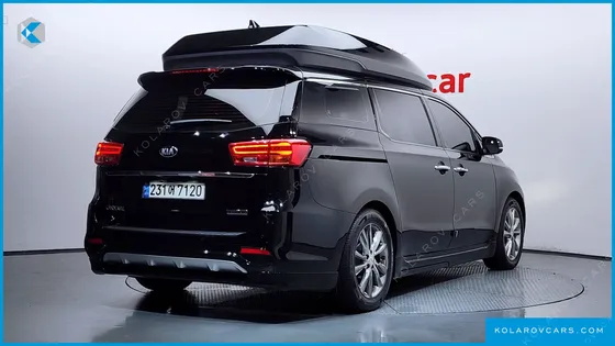 KIA CARNIVAL GASOLINE 9-SEATER HI-LIMOUSINE