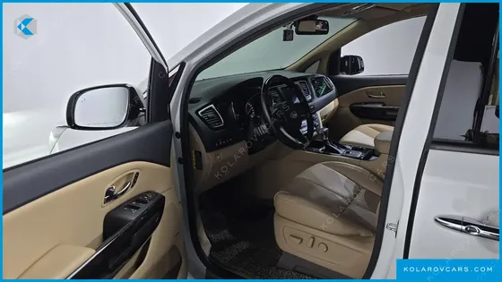 KIA CARNIVAL 9-SEATER NOBLESSE SPECIAL