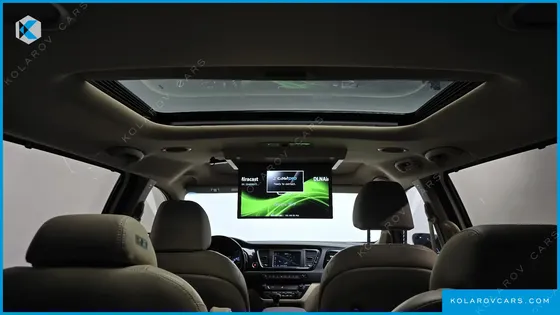 KIA CARNIVAL 9-SEATER NOBLESSE SPECIAL