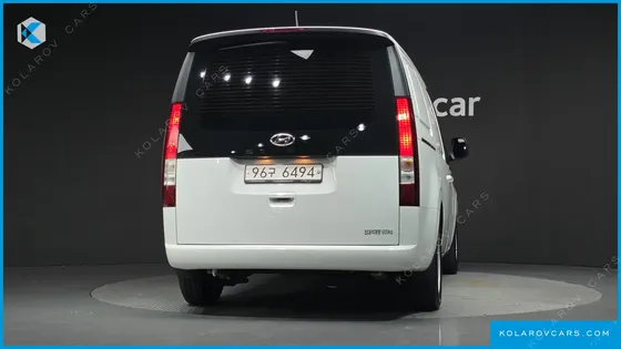 HYUNDAI STARIA CARGO 3-SEATER