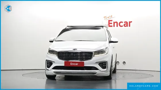 KIA CARNIVAL GASOLINE 9-SEATER HI-LIMOUSINE