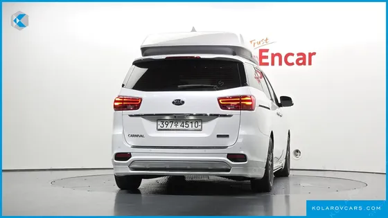 KIA CARNIVAL GASOLINE 9-SEATER HI-LIMOUSINE
