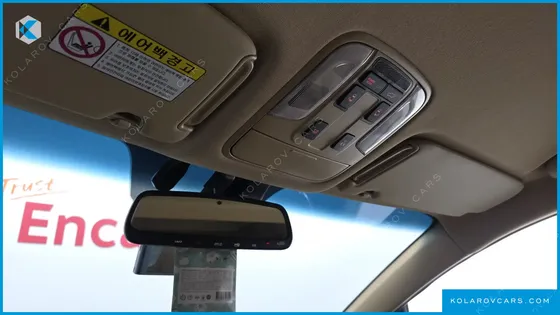 KIA CARNIVAL GASOLINE 9-SEATER HI-LIMOUSINE