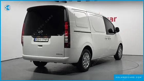 HYUNDAI STARIA CARGO 3-SEATER