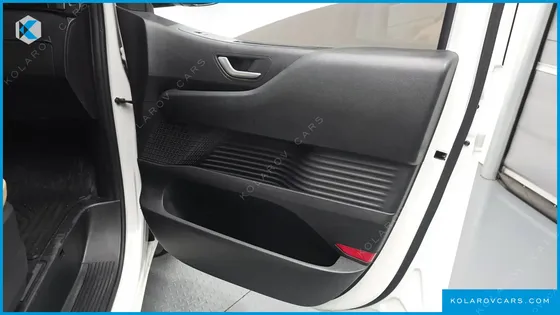 HYUNDAI STARIA CARGO 3-SEATER