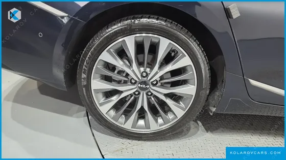 KIA K8 2.5 GASOLINE 2WD