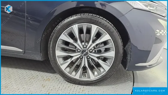 KIA K8 2.5 GASOLINE 2WD